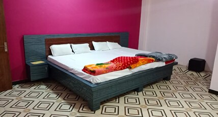 Hotel O Apna Palace Room Type - Classic