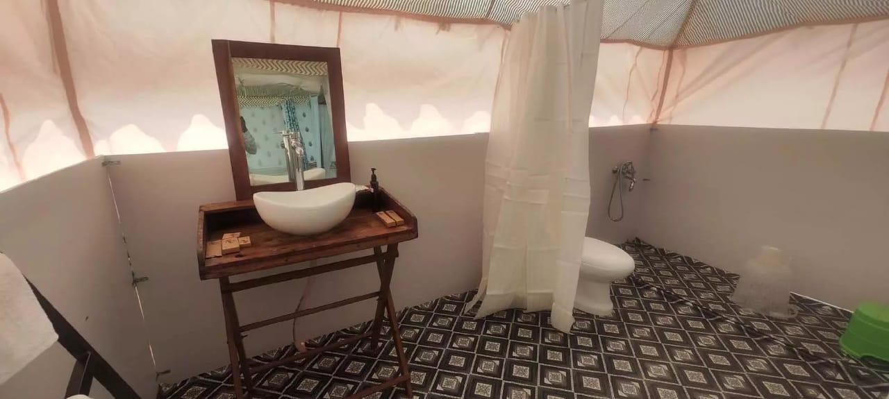 Divya Kumbh Cottage 1.5 KM from Triveni Sangam - Tap to explore photos