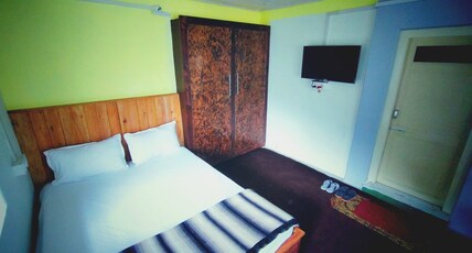 The Hidden Crest Room Type - Deluxe Room 103