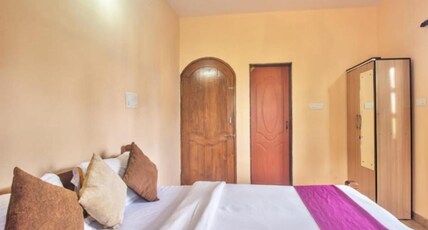 Hotel O Ferns Guest House Room Type - Classic