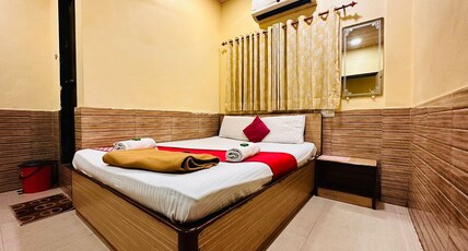 Hotel Sai Parikrama Room Type - Standard AC Double