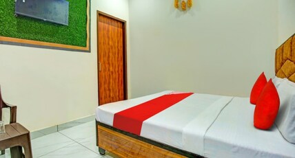 Hotel Patiala Room Type - Bedroom 5