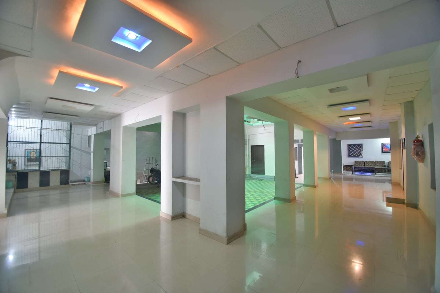 Main gallery