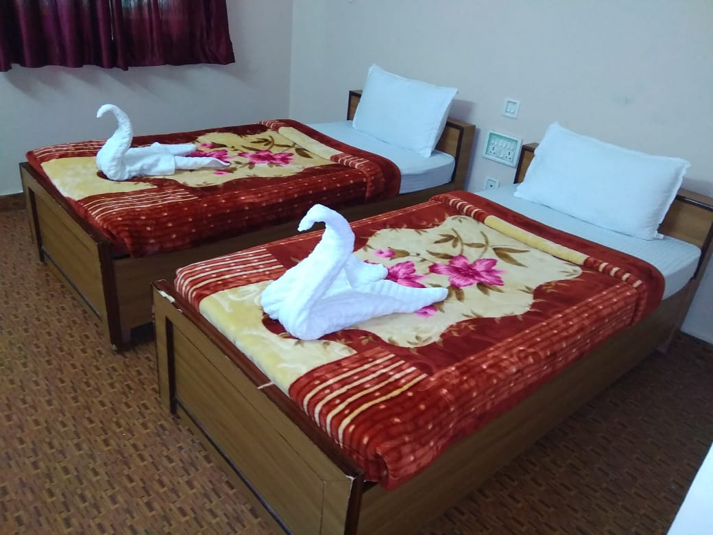 Hare Krishna Moment Guest House - Tap to explore photos
