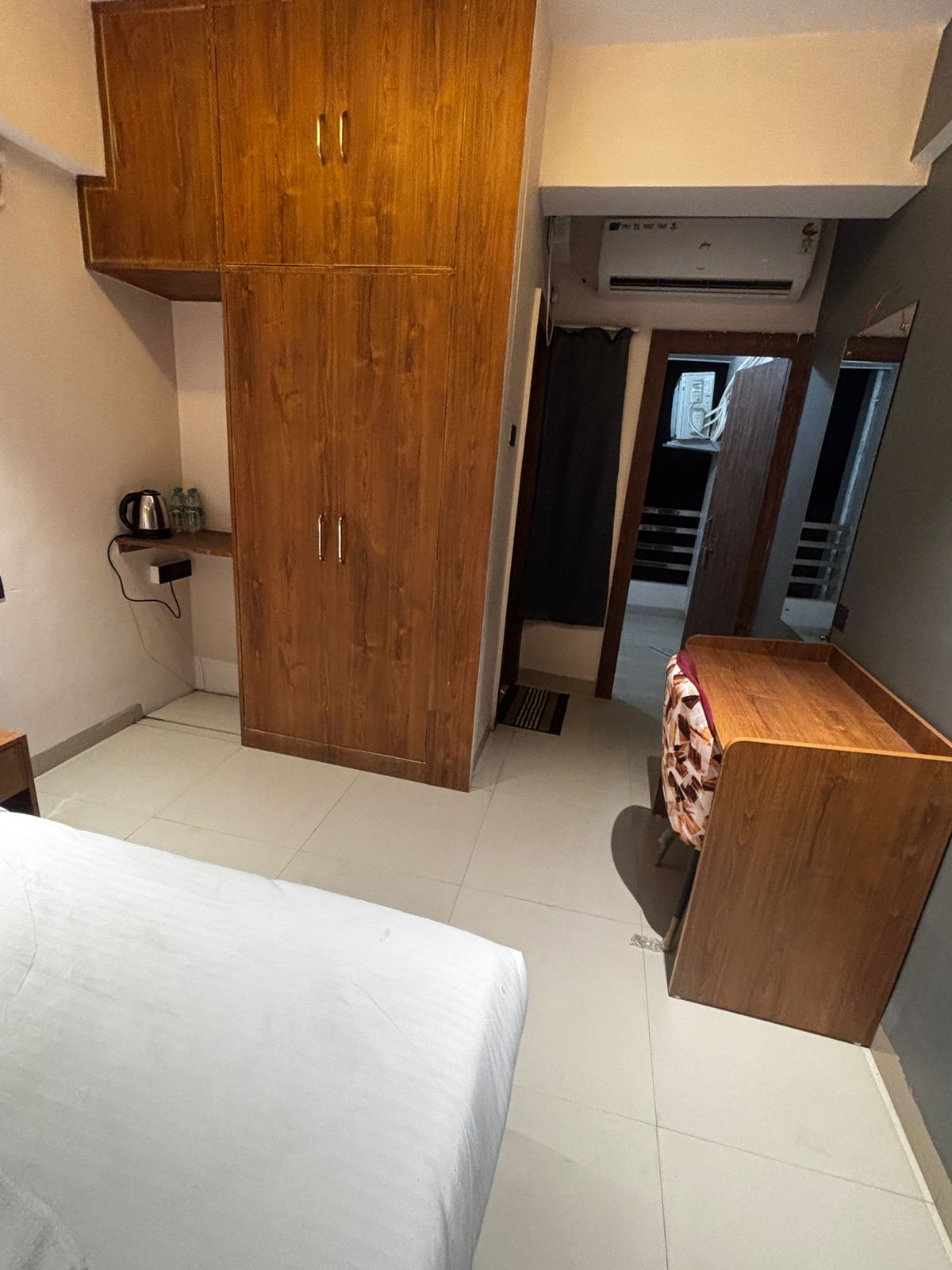 Hotel Deoghar Residency (A Unit of Hari Madhav Developers) - Tap to explore photos