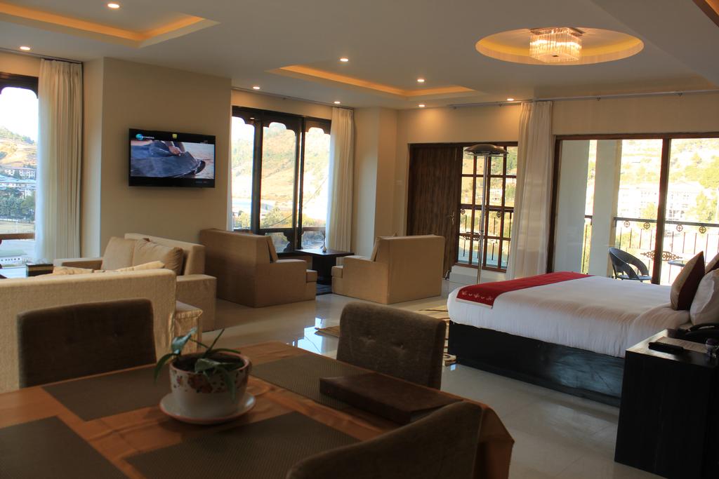 The Four Boutique Hotel - Tap to explore photos