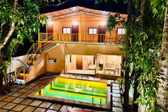 Lost Paradise A Social Hostel