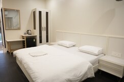 Hotel Krishna sanand