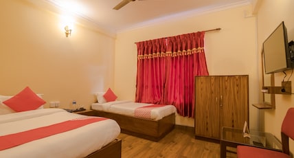 OYO 762 Hotel Middle Sky Room Type - Classic
