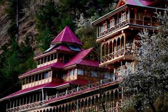 Tirthan Village Resort