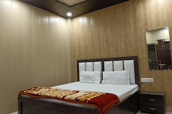 Shri Radharaman Homestay