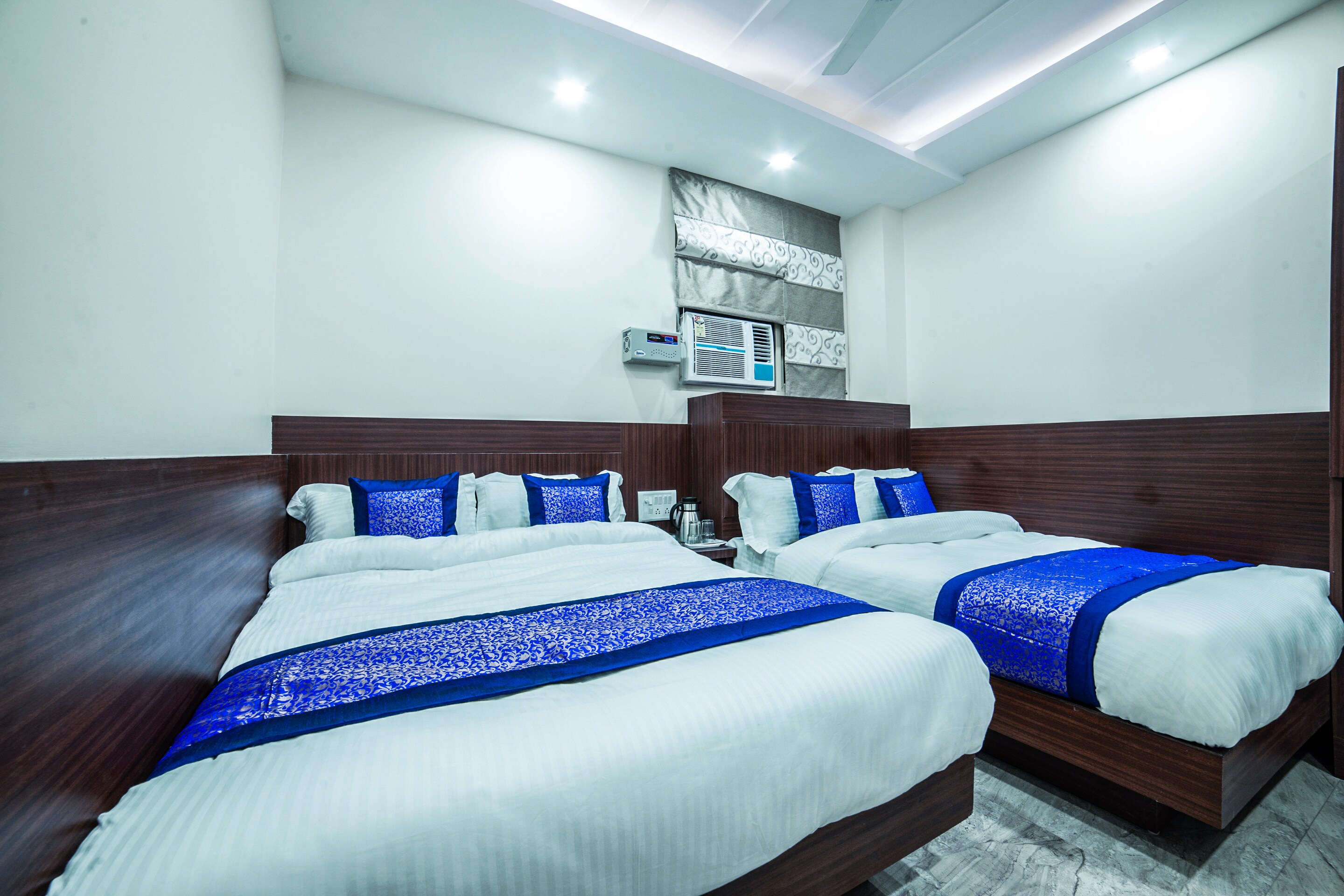 Hotel O Toto International - Tap to explore photos