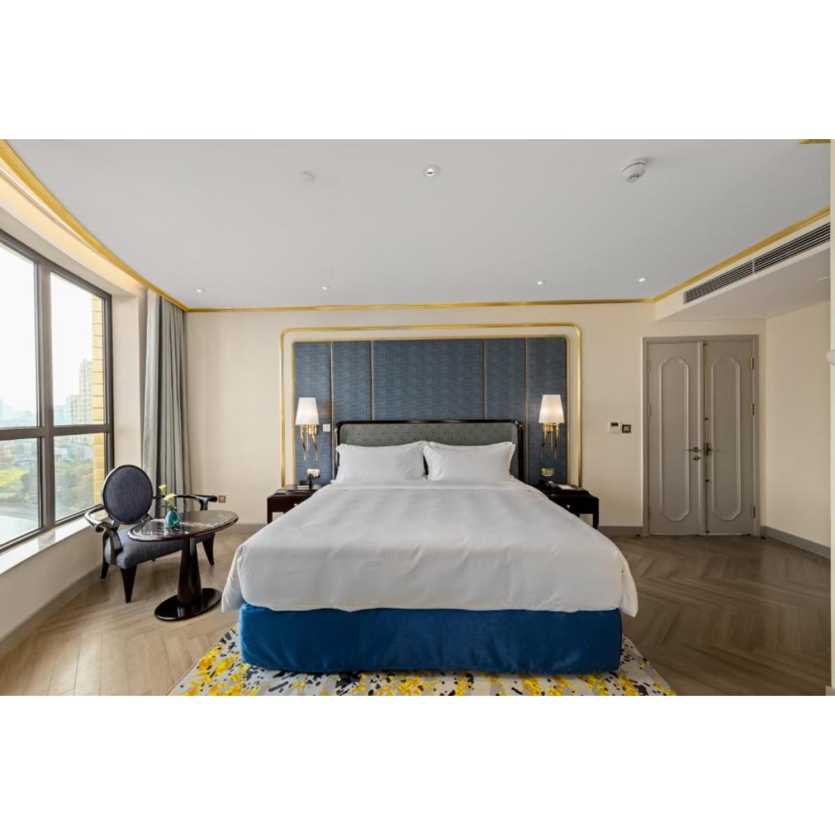 Dolce by Wyndham Hanoi Golden Lake - Tap to explore photos