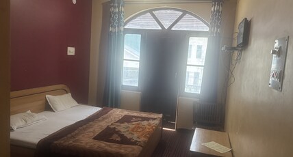 HOTEL BLUE SAPPHIRE AND RESTAURANT Room Type - Bedroom 8
