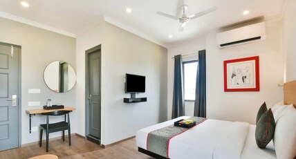 Hotel Broadway Udaipur Room Type - King Room