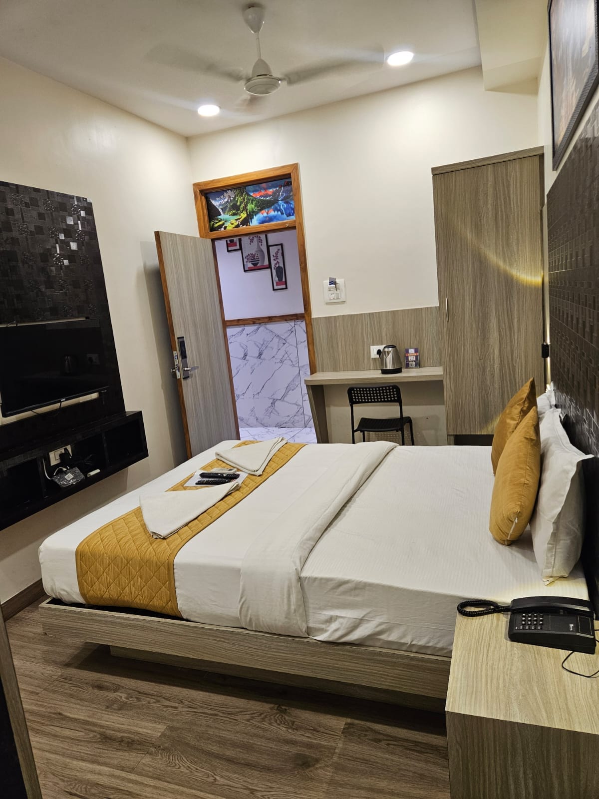 Hotel Arts International  Santacruz West, Near Bandra & Domestic Airport, Mumbai - Tap to explore photos