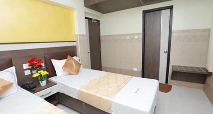 Hotel Palace. Room Type - Executive Twin