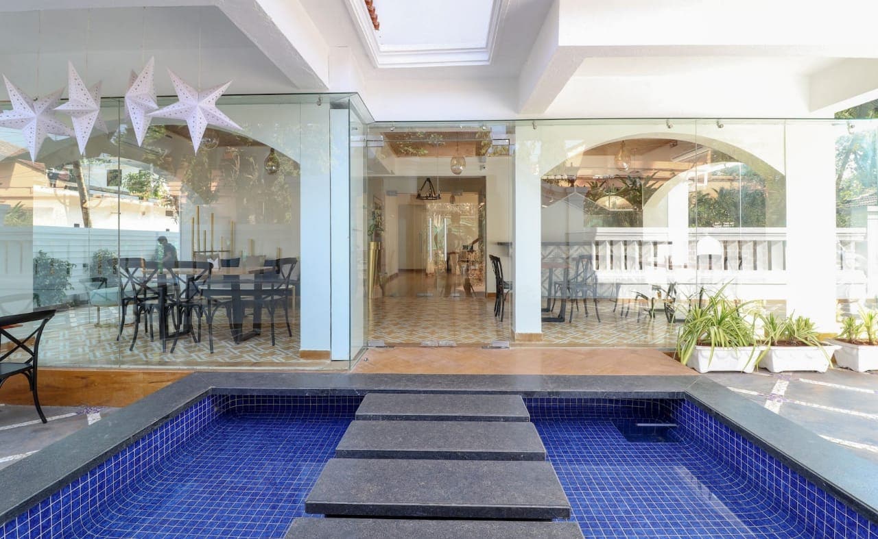PRESHA SUITES AND APARTMENTS - Tap to explore photos