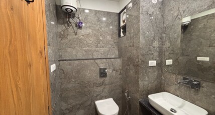 Raghuvar Hotel and Resto Room Type - Family Suite Room