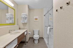 Hampton Inn by Hilton Cornwall