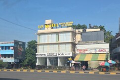 D N Hotel
