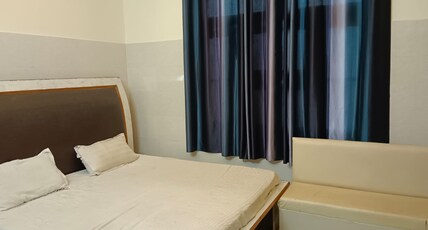 Hotel New Mandpam Room Type - Double Bed Room