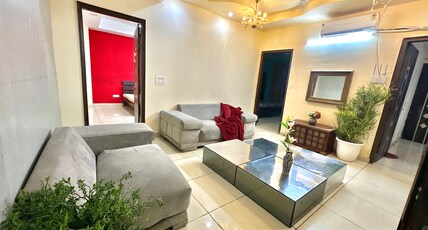 3 BHK entire floor on main road Room Type - 3 BHK entire floor on main road