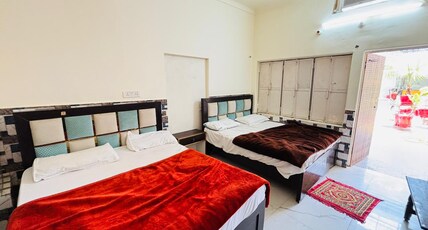 Shri Hari Lodge Room Type - Premium Family Room