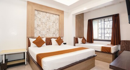 HOTEL ROYAL PALACE Room Type - TRIPLE BED ROOM