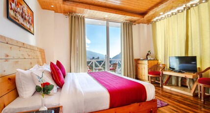 Tripli Hotels Stone House Cottage Room Type - King Suite with Balcony