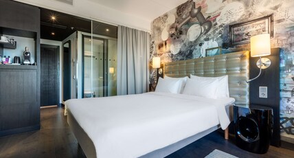 Radisson Blu Riverside Hotel, Gothenburg Room Type - Superior Room - High Floor Radisson Blu Riverside Hotel, Gothenburg Room Type - Superior Room - High Floor