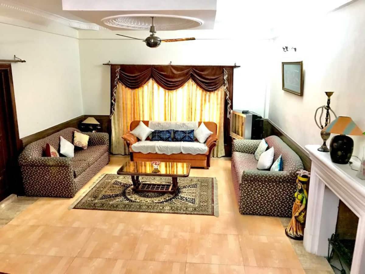3 BHK Cottage Shimla Kufri Koti - Tap to explore photos