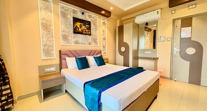 Parijat Resort Room Type - Premium Room with Private Balcony (Non Ac) Ground Floor Parijat Resort Room Type - Premium Room with Private Balcony (Non Ac) Ground Floor