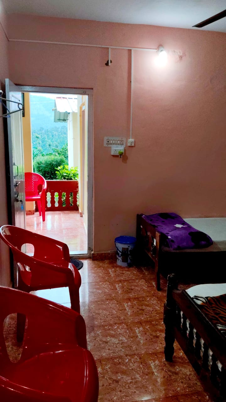 Brahmagiri Hills Homestay Near Iruppu Falls - Tap to explore photos