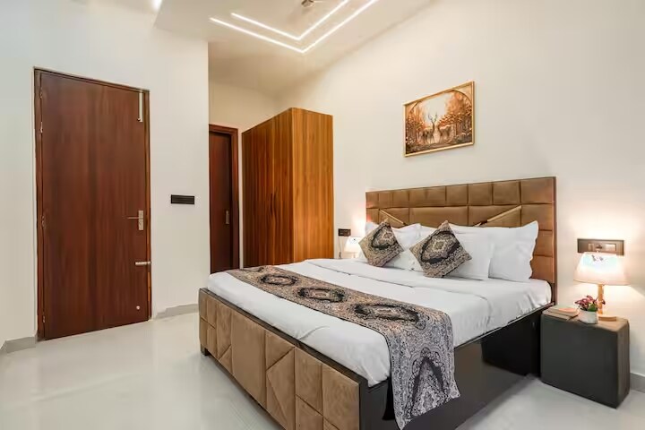 Nawab Home- Entire 3BHK Apartment - Tap to explore photos