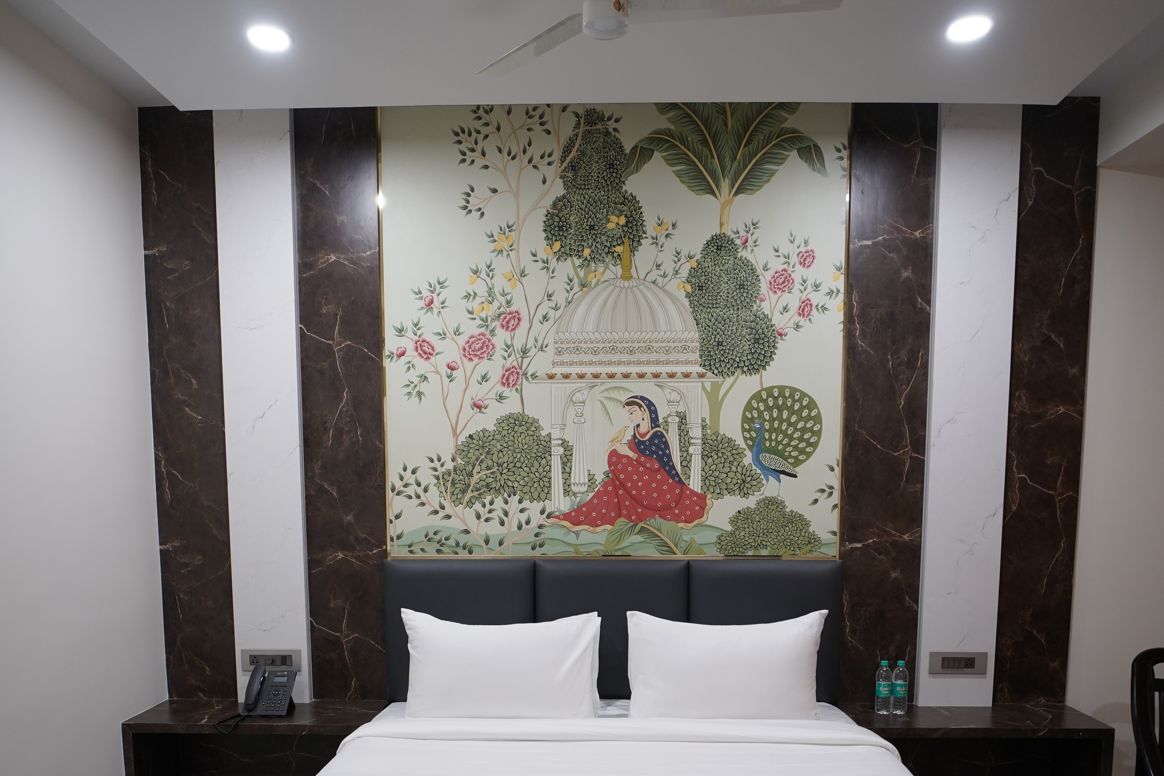 HOTEL SASTHA GRAND - Tap to explore photos