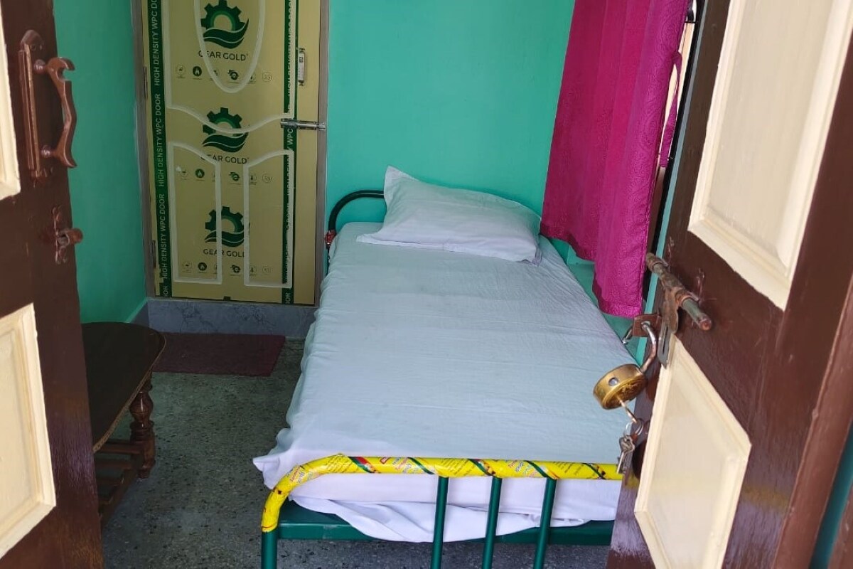 Bala Residency Near Bus Stand - Tap to explore photos