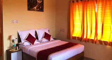 KSTDC Hotel Mayura Krishna Almatty Room Type - Cottages with  Balcony