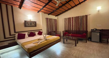 Honeypot Homes | Rooms in a Villa Room Type - Premium Room