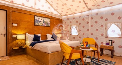 Rajputana Desert Camp Room Type - Deluxe Swiss Tent