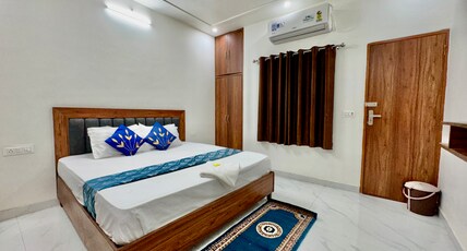 Shree Hanumat Kripa Dham Room Type - Comfort Room