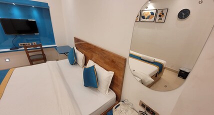 K K Guest House | Rooms & Restaurant Room Type - Deluxe Room with AC