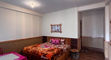 Snow View Guest House Room Type - DELUXE ROOM [A-6]
