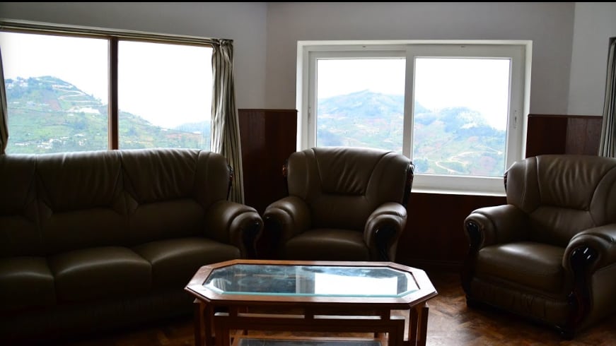 Hotel Patnitop Inn Dx - Tap to explore photos