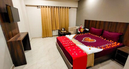 JANAKI PRIDE Room Type - Executive Room