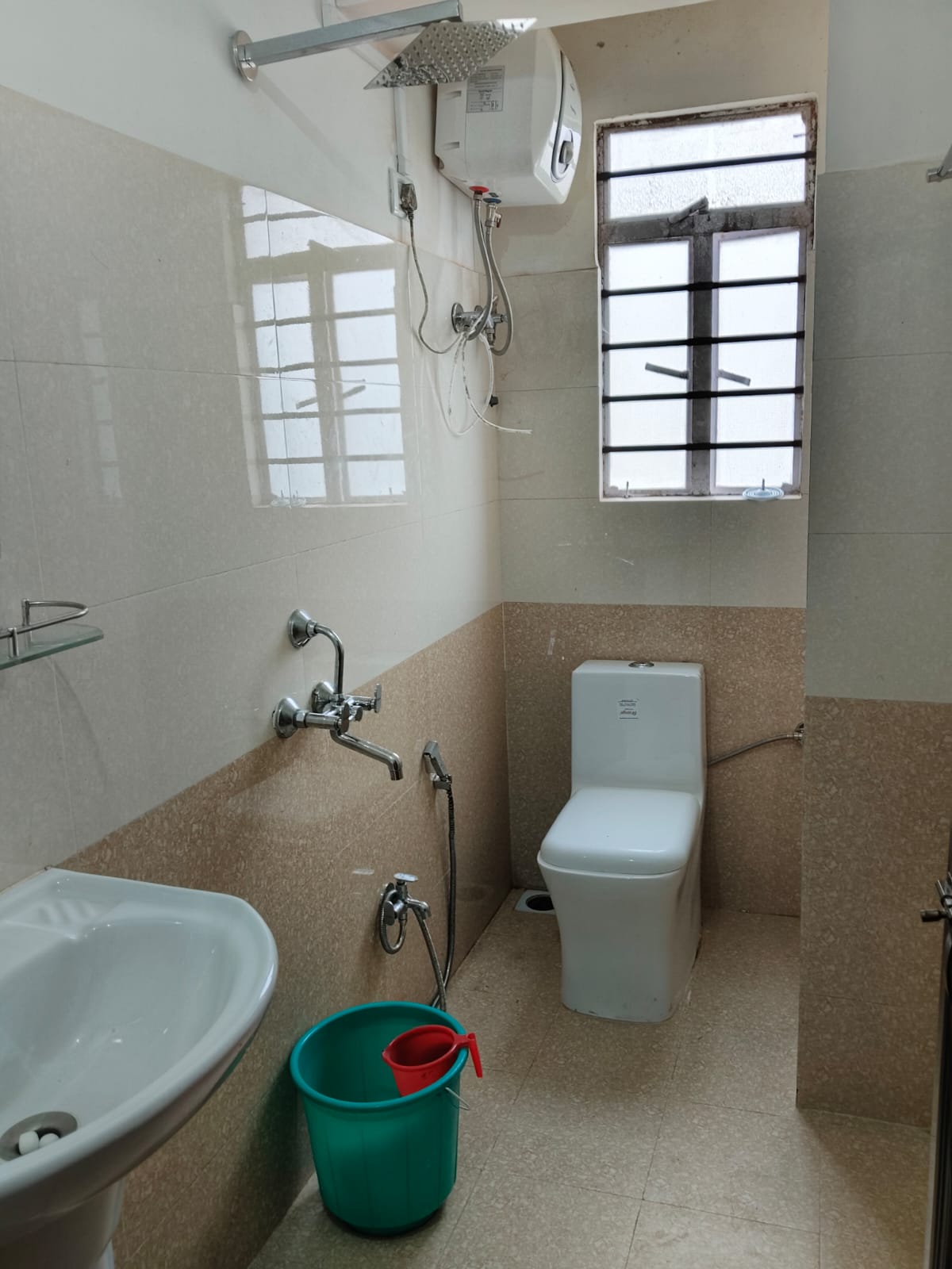 Pine Vista Homestay Darjeeling - Tap to explore photos