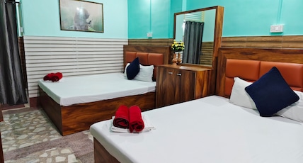 Hotel Raj Room Type - Family Room with En-suite bathroom (NON-AC) Hotel Raj Room Type - Family Room with En-suite bathroom (NON-AC)