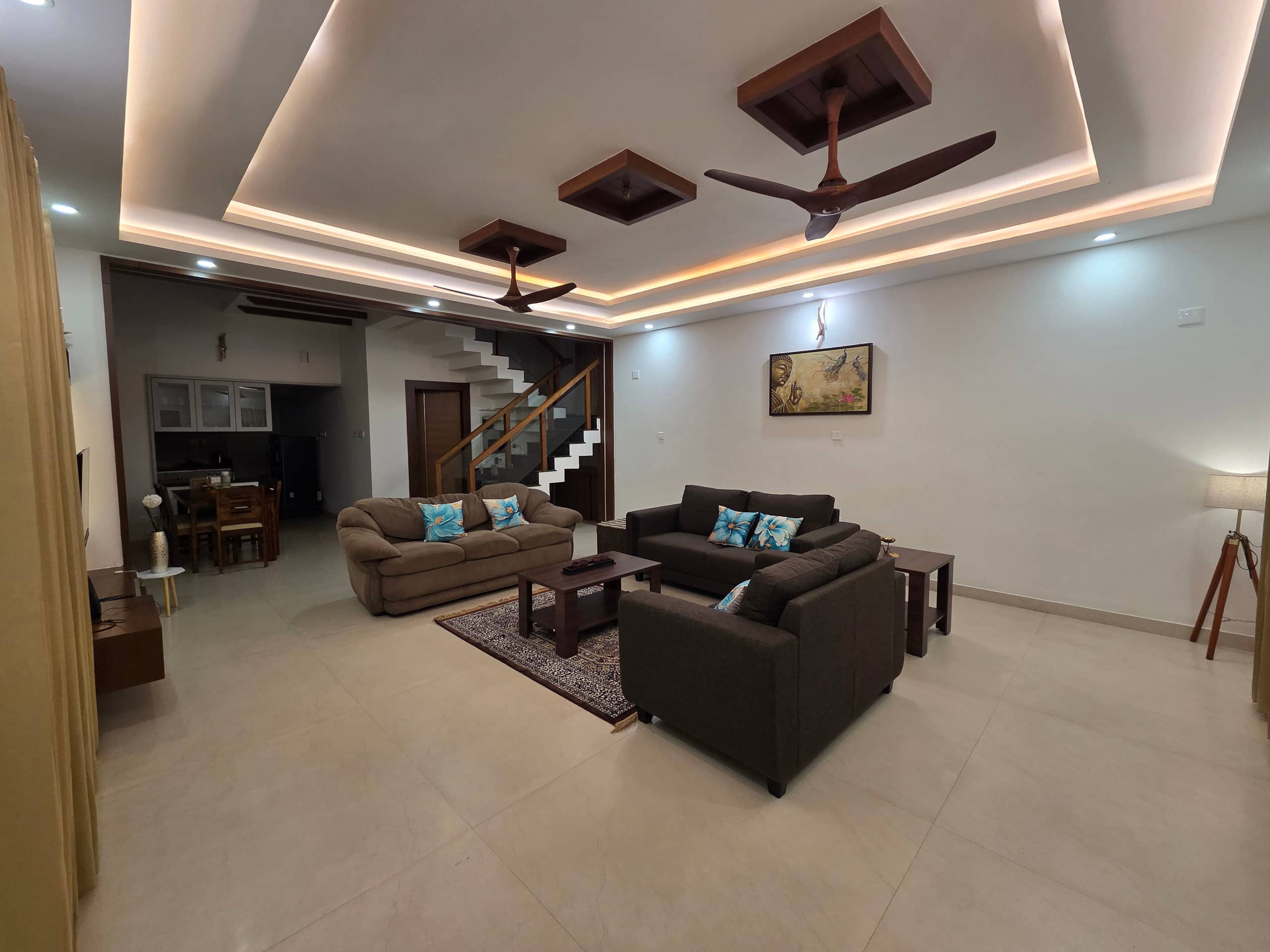 IXE STAYS - Tap to explore photos