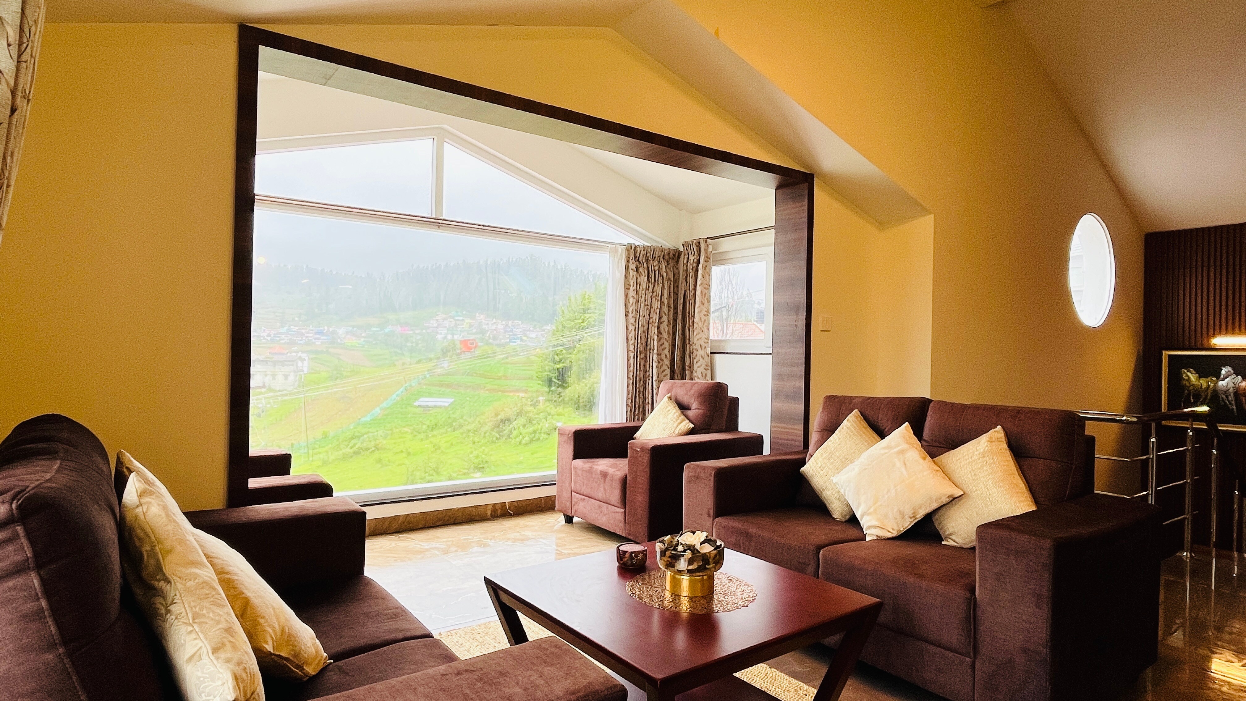 Away From Home 7 Homestay Entire 3BHK Villa - Tap to explore photos