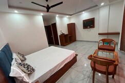 New Green Valley Hotel And Restaurant